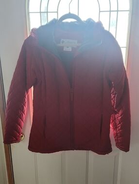 Columbia Women's Red Quilted Hooded Jacket
